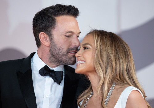 The Fascination with Celebrity Couples in Pop Culture